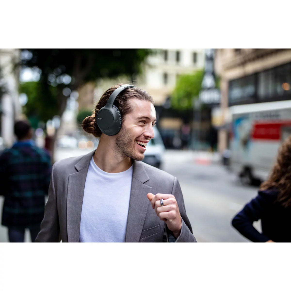 WH-CH710N Wireless Noise-Canceling Headphones Bundle with Deco Gear Headphone Case and Stand for the WHCH710N Model Headphones (Black)