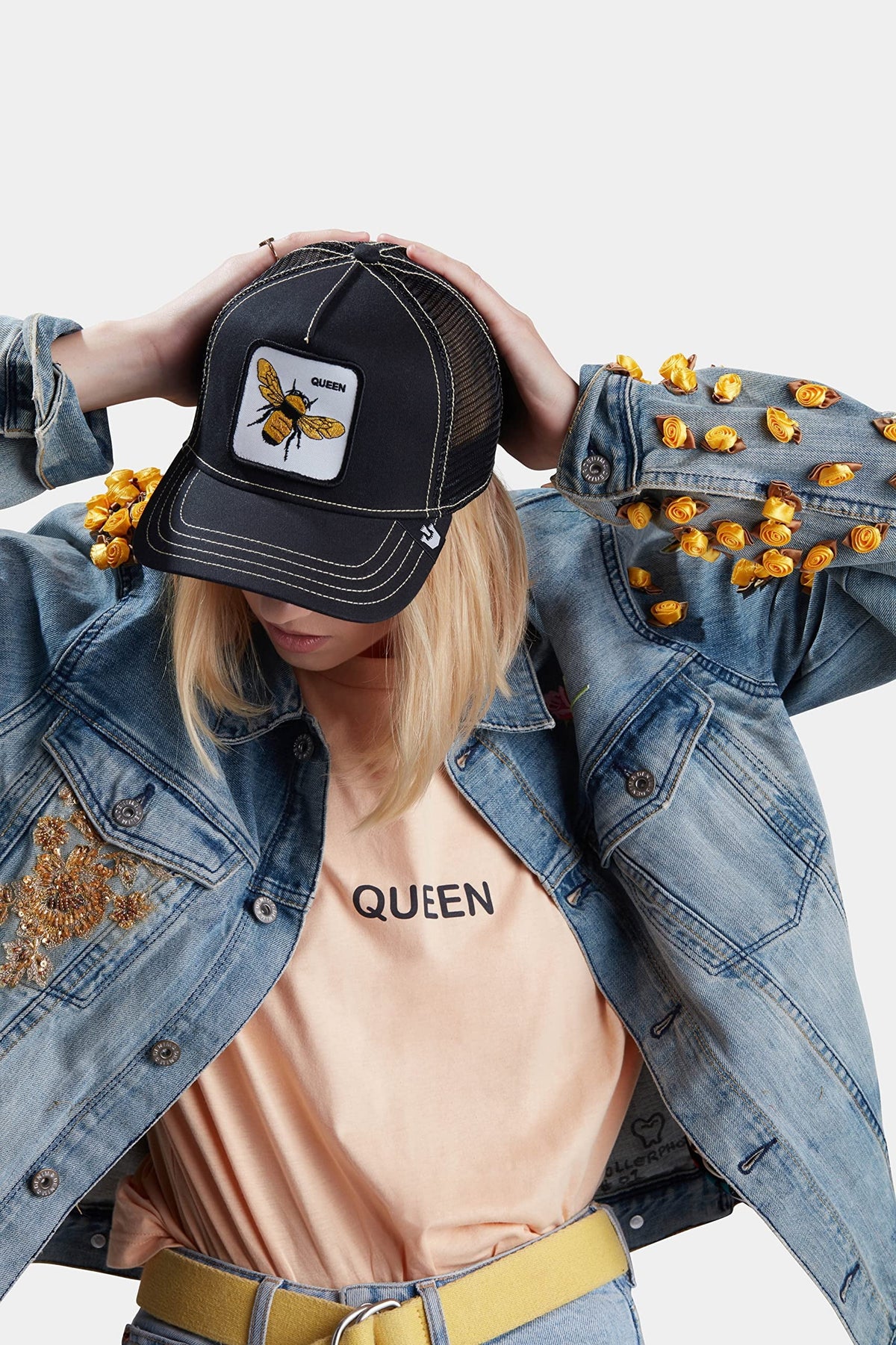 The Farm Unisex Original Adjustable Snapback Trucker Hat, Black (Queen Bee), One Size. Goorin Bros