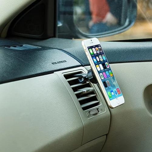Air Vent Magnetic Car Mount w 4.8Amp Retractable Charger for  K8+ (2018) - Motorola Moto G5 PLUS (XT1687) E5 Plus E4 PLUS G6 Play, Droid Turbo 2 -  Galaxy Sky, S7 S6 S5, On5