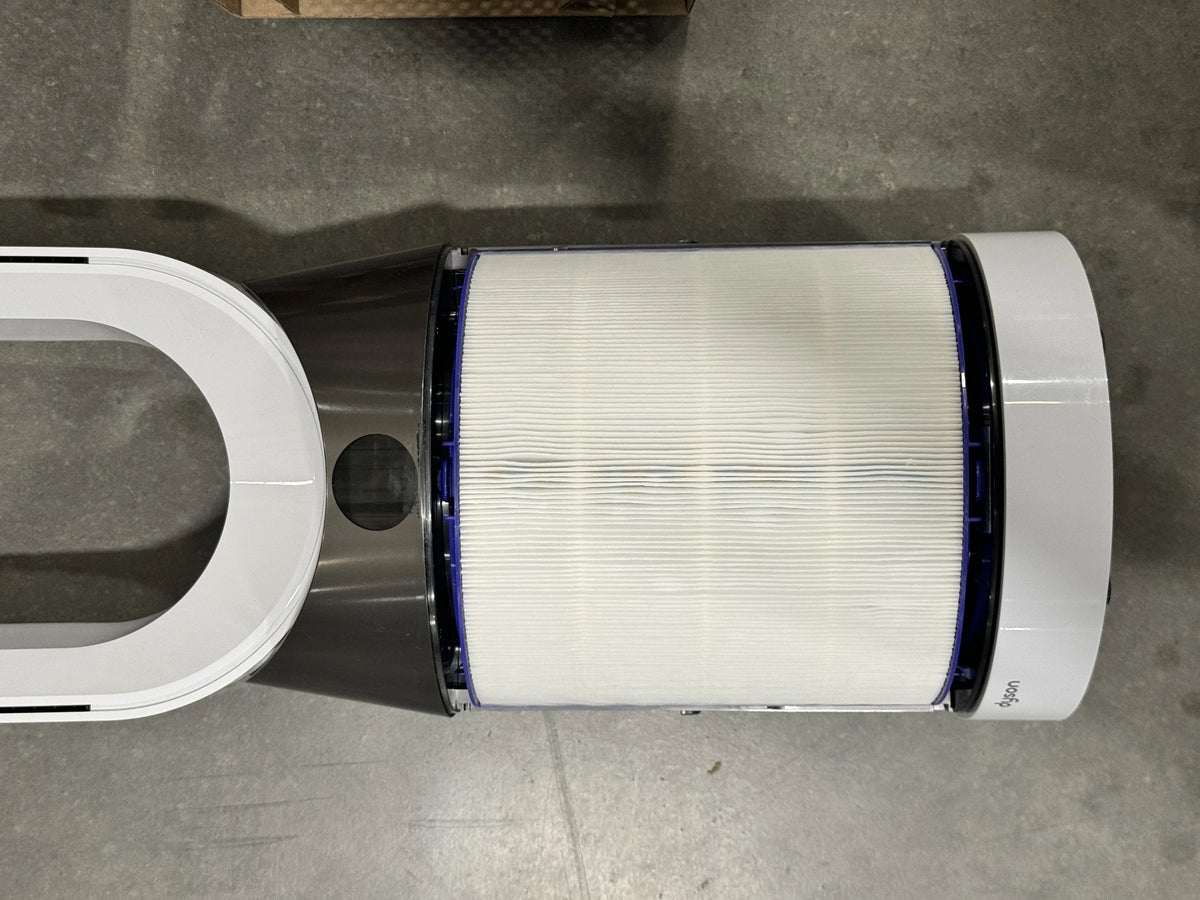 Pre-Owned Dyson TP04 Pure Cool Purifying Connected Tower Fan 310124-02 - White (Fair)